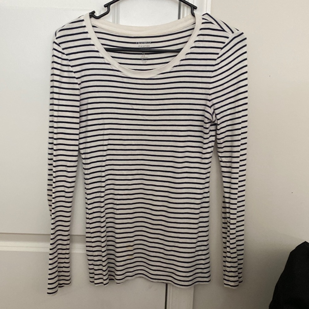 Black and white striped long sleeve Gap shirt